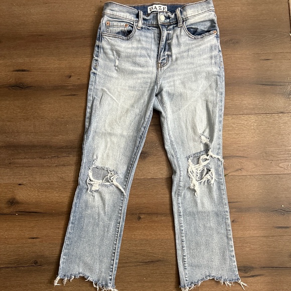Daze Jeans - Picture 1 of 3